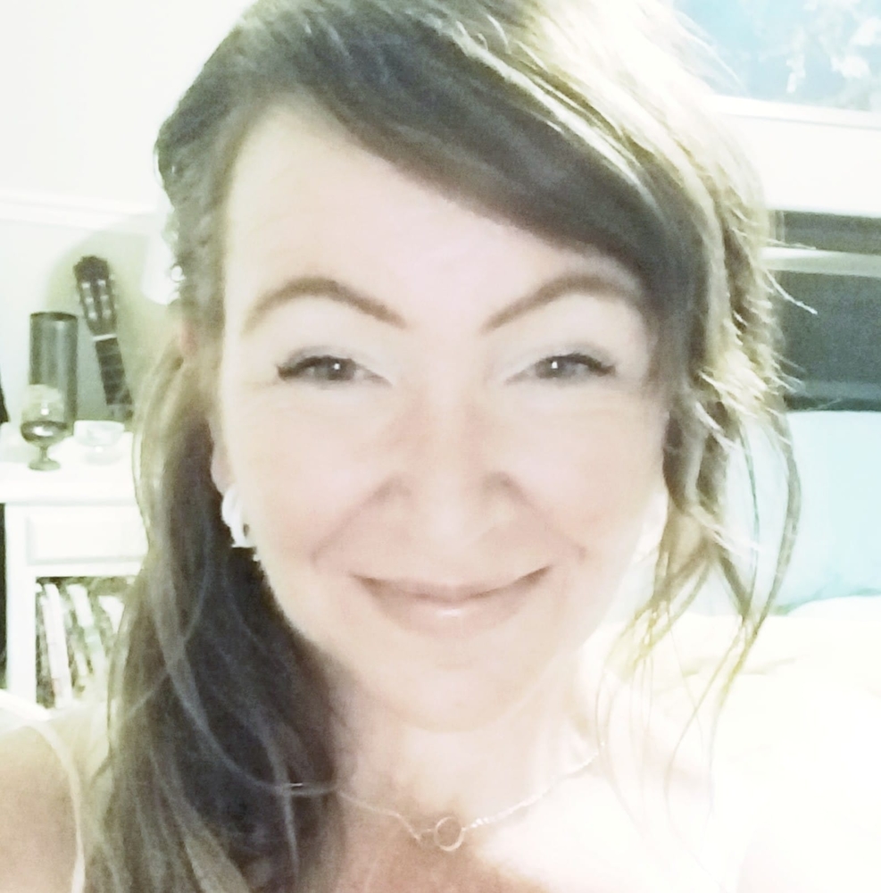 Meet your Posher, Zail